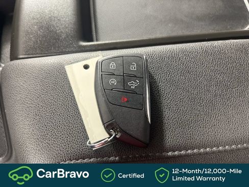 Used 2024 Chevrolet Silverado 1500 LT AWD/4WD image 37