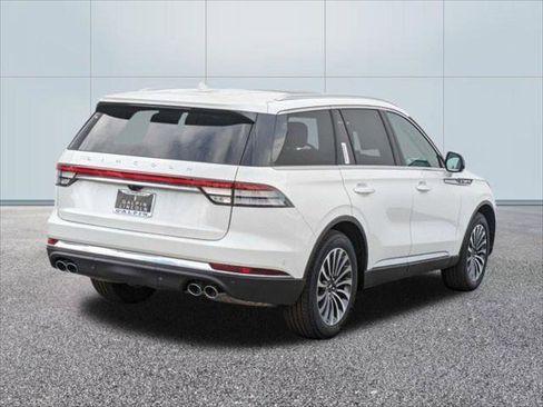 New 2023 Lincoln Aviator Reserve w/ Equipment Group 201A image 2
