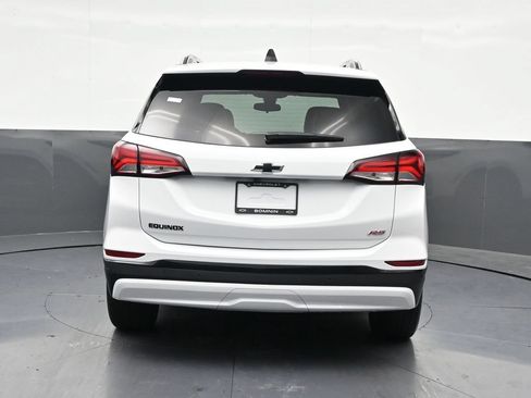 Used 2024 Chevrolet Equinox RS FWD image 4