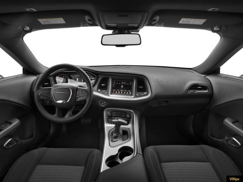 Used 2023 Dodge Challenger SXT w/ Blacktop Package RWD image 4