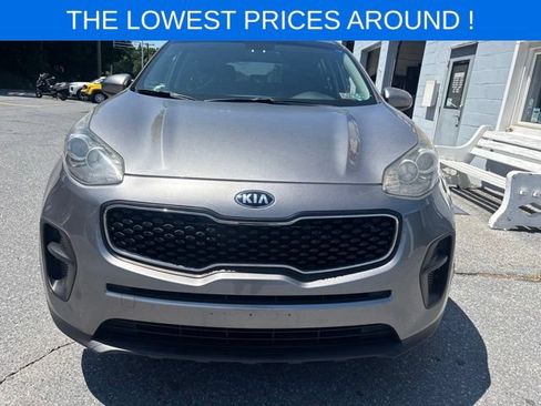 Used 2018 Kia Sportage LX FWD image 2