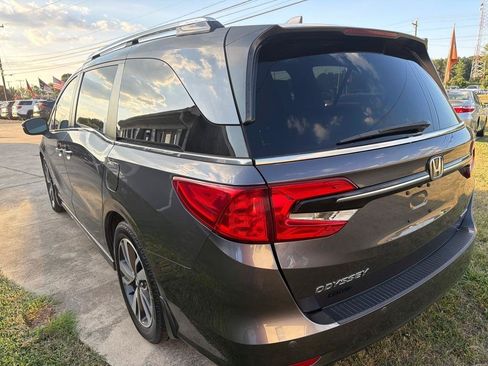 Used 2021 Honda Odyssey Touring image 10