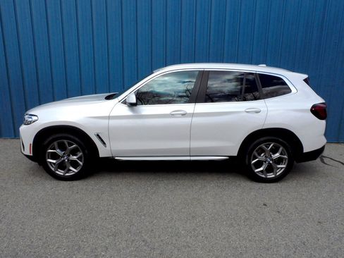 Used 2022 BMW X3 xDrive30i w/ Convenience Package image 2