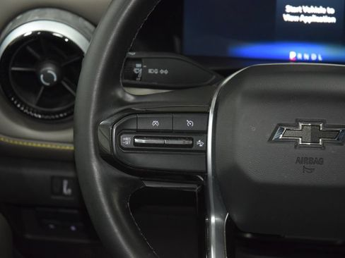 Used 2024 Chevrolet Colorado ZR2 w/ ZR2 Convenience Package III AWD/4WD image 41