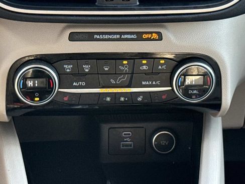 Used 2021 Ford Escape SEL w/ Technology Package AWD/4WD image 16