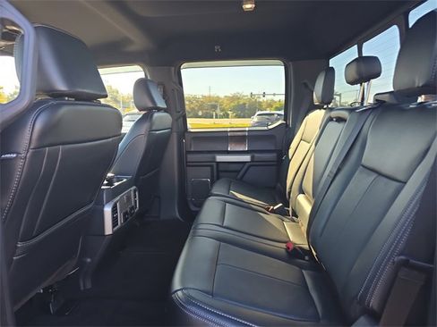 Used 2022 Ford F250 Lariat w/ Chrome Package image 10