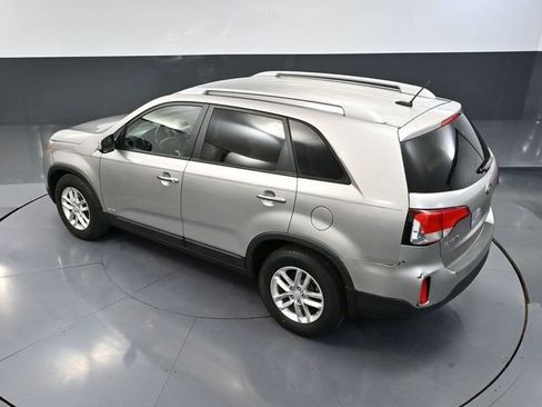Used 2015 Kia Sorento LX image 54