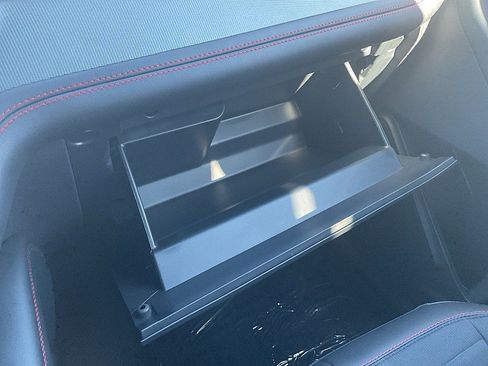 New 2026 Ford Explorer ST-Line w/ ST-Line Street Pack image 15