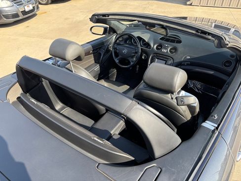 Used 2004 Mercedes-Benz SL 500 image 10