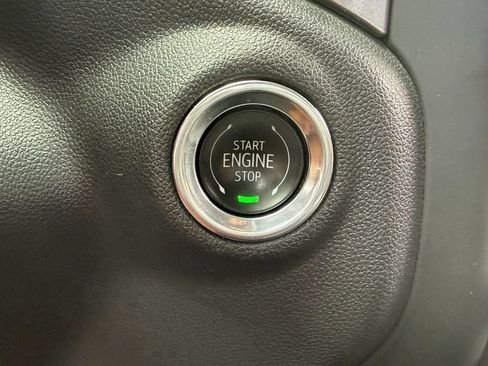 Used 2025 Chevrolet Silverado 1500 Custom RWD image 26