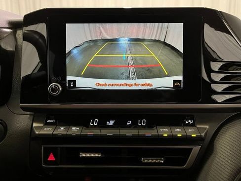 Certified 2025 Toyota Camry SE FWD image 19