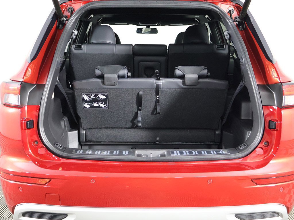 Used 2025 Mitsubishi Outlander SEL AWD/4WD image 22