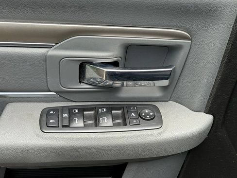 Used 2019 RAM 1500 Big Horn AWD/4WD image 29