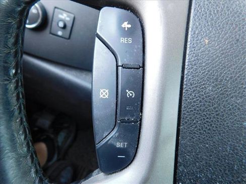 Used 2012 Chevrolet Silverado 1500 LT image 14