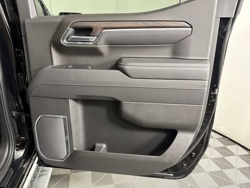 New 2026 GMC Sierra 1500 SLT w/ SLT Premium Plus Package image 27