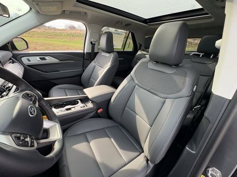 New 2026 Ford Explorer Active w/ Active Comfort Package image 43
