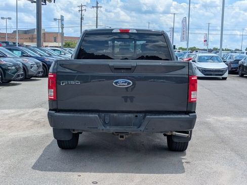 Used 2017 Ford F150 XLT w/ Equipment Group 302A Luxury AWD/4WD image 4