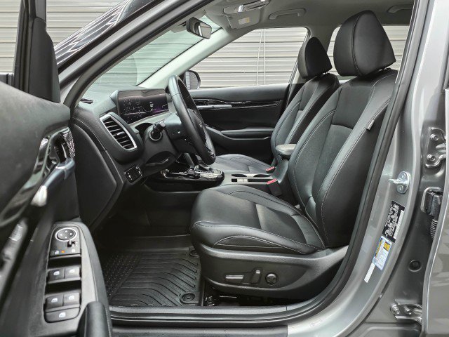 Used 2025 Kia Seltos SX AWD/4WD image 14