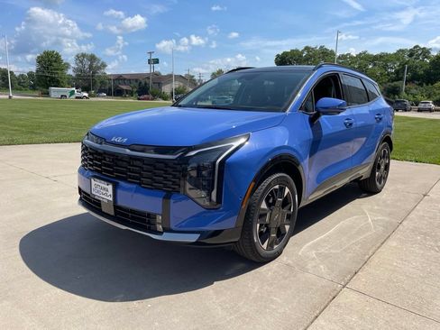 New 2026 Kia Sportage SX AWD/4WD image 2