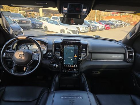 Used 2022 RAM 1500 Limited w/ Body Color Bumper Group image 17