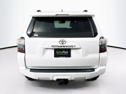 Used 2024 Toyota 4Runner SR5 image 7