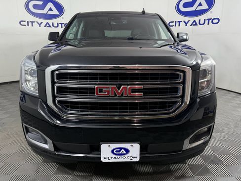 Used 2019 GMC Yukon SLT image 2
