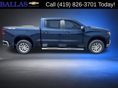 Certified 2021 Chevrolet Silverado 1500 LT w/ LPO, Dark Essentials Package AWD/4WD image 3