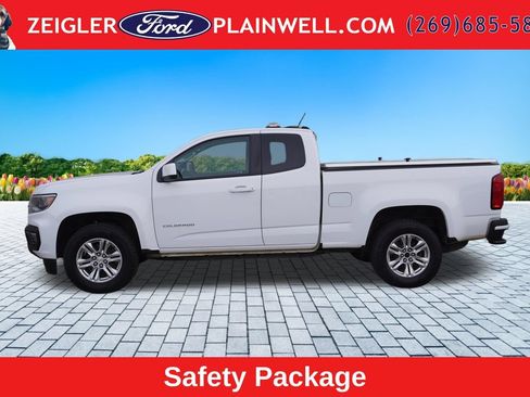 Used 2022 Chevrolet Colorado LT w/ Fleet Safety Package RWD image 2