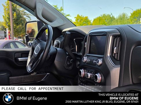 Used 2021 GMC Sierra 2500 Denali w/ Technology Package AWD/4WD image 13