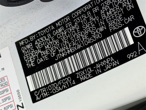 Used 2019 Toyota C-HR XLE image 10