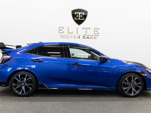 Used 2018 Honda Civic Sport Touring image 10