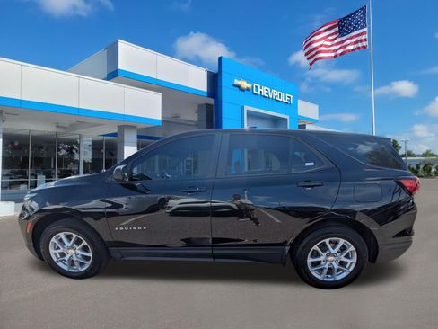 Used 2024 Chevrolet Equinox LS w/ Driver Confidence II Package FWD image 6