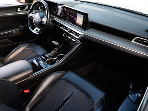 Used 2023 Kia K5 GT-Line w/ GT-Line Premium Package image 21