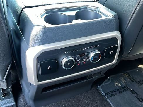Certified 2022 Ford Expedition Limited image 12