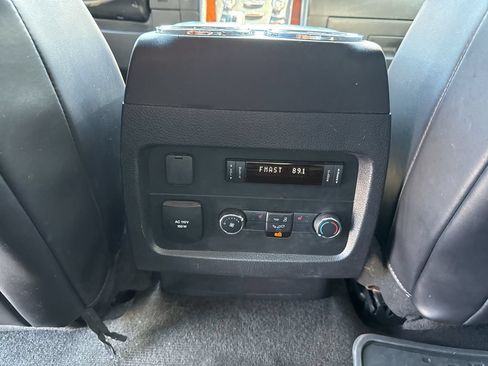 Used 2016 Lincoln Navigator L Select AWD/4WD image 17