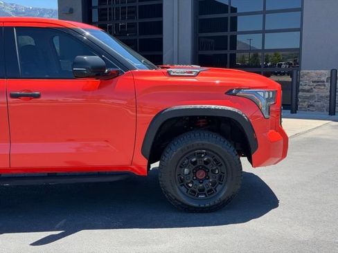 Used 2022 Toyota Tundra Limited AWD/4WD image 4
