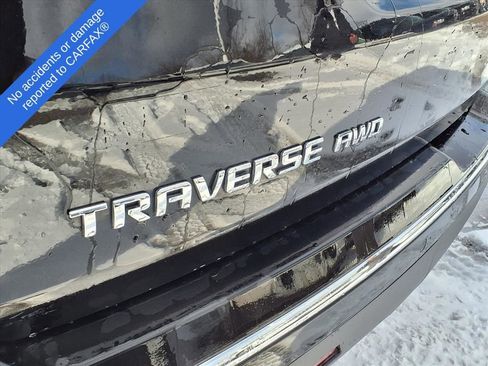 Used 2023 Chevrolet Traverse High Country image 9