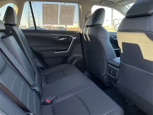 Used 2025 Toyota RAV4 XLE Premium image 17