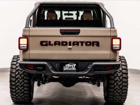 Used 2026 Jeep Gladiator Sport AWD/4WD image 9