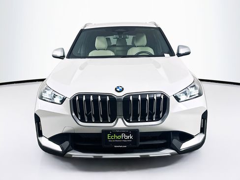 Used 2024 BMW X1 xDrive28i image 2
