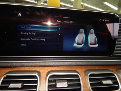 Used 2024 Mercedes-Benz GLE 350 GLE 350 AWD w/ AMG Line Exterior image 30