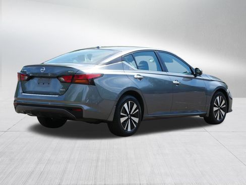 Certified 2021 Nissan Altima 2.5 SV AWD/4WD image 7