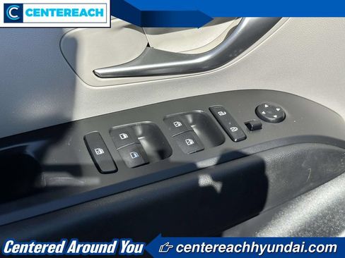 Used 2023 Hyundai Tucson SEL w/ Convenience Package AWD/4WD image 16