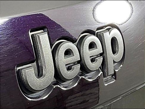 Used 2019 Jeep Grand Cherokee High Altitude AWD/4WD image 24