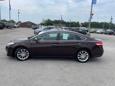 Used 2013 Toyota Avalon XLE Touring FWD image 5