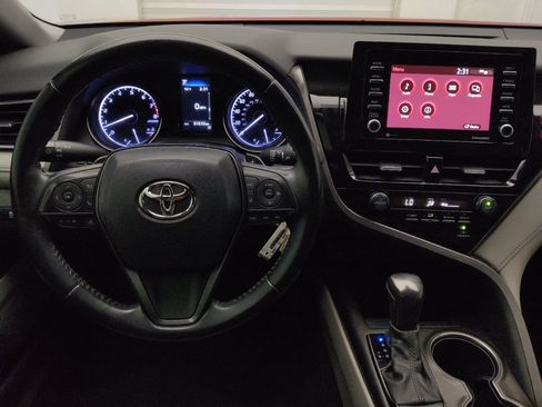 Used 2021 Toyota Camry SE FWD image 22