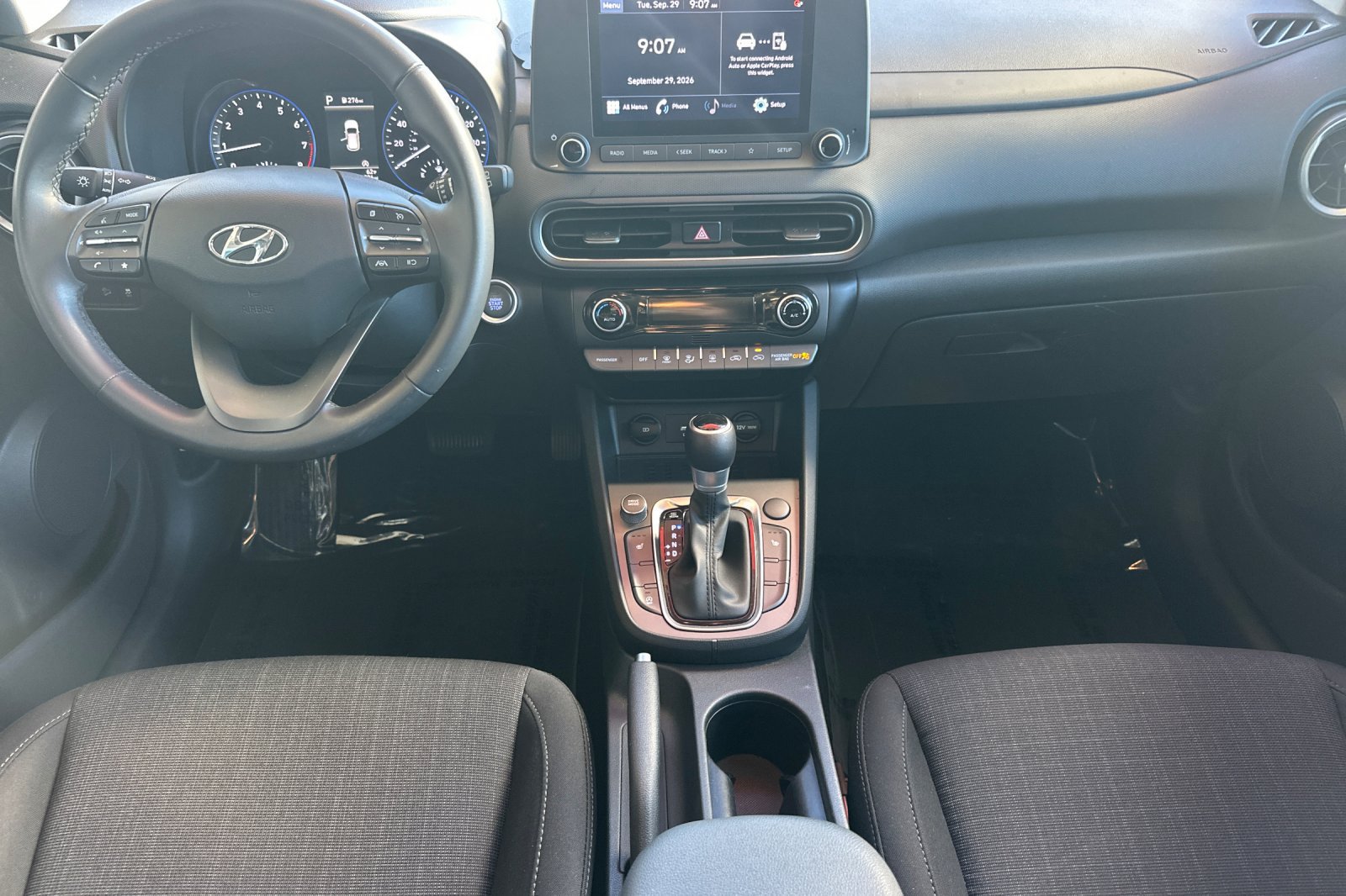 Used 2022 Hyundai Kona SEL w/ Convenience Package FWD image 15