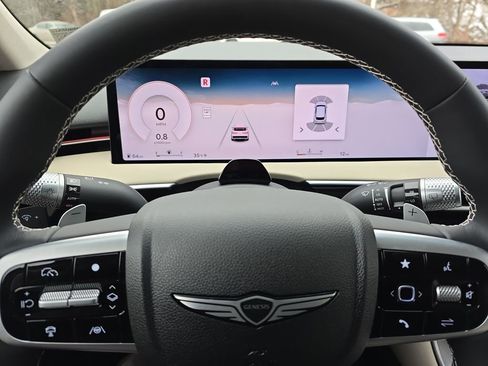 New 2026 Genesis GV70 2.5T Select image 24