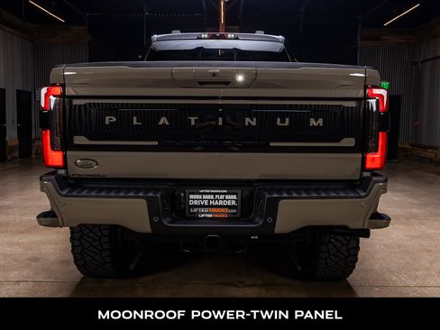 Used 2026 Ford F250 Platinum w/ Platinum Plus Package AWD/4WD image 8