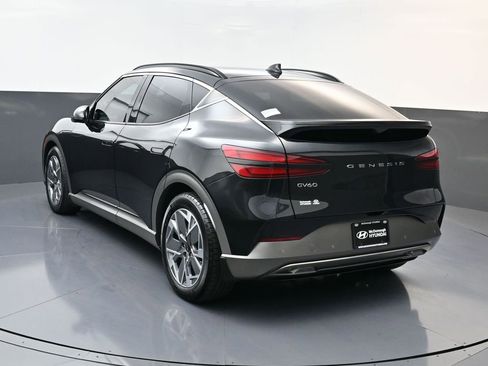 Used 2024 Genesis GV60 RWD image 5